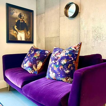 Stunning Apartment - 1 Minute Walk To Poole Quay - Great Location - Free Parking - Fast Wifi - Smart Tv - Newly Decorated - Sleeps Up To 2! Close To Poole & Bournemouth & Sandbanks Экстерьер фото